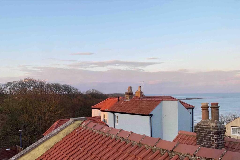 Lilly'S Cottage, Filey, Sleeps 8 Экстерьер фото